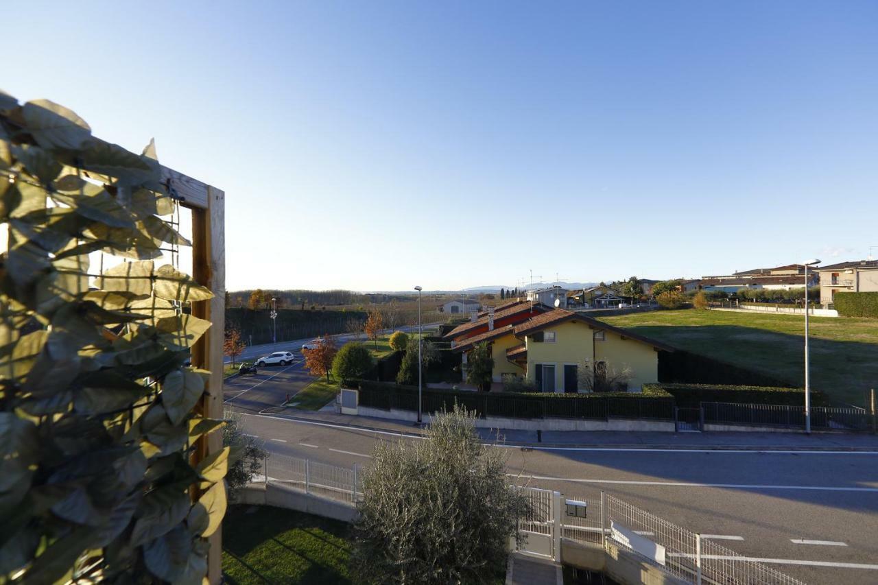 Nuovo Laghetto Del Frassino Affittacamere Peschiera del Garda